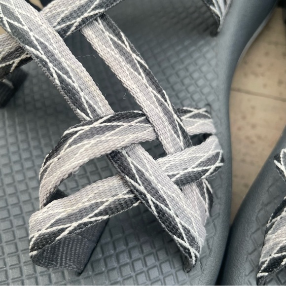 Chaco ZX2 gray Classic sandals size 8 - Picture 6 of 16